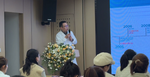 哈尔滨普瑞眼科EVO+ICL（V5）晶体上市发布会圆满